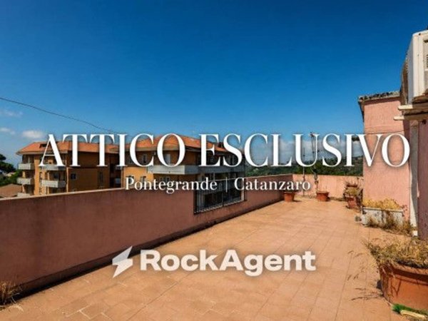 appartamento in vendita a Catanzaro in zona Pontegrande