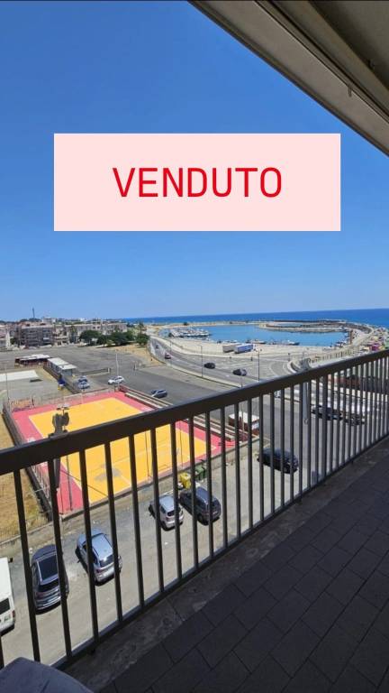 appartamento in vendita a Catanzaro in zona Catanzaro Lido