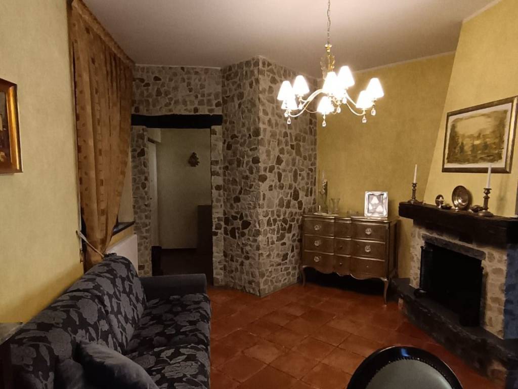 casa indipendente in vendita a Catanzaro in zona Santa Maria