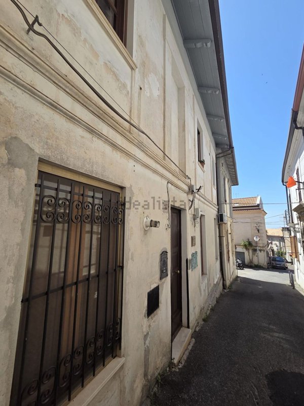 appartamento in vendita a Catanzaro in zona Centro Città