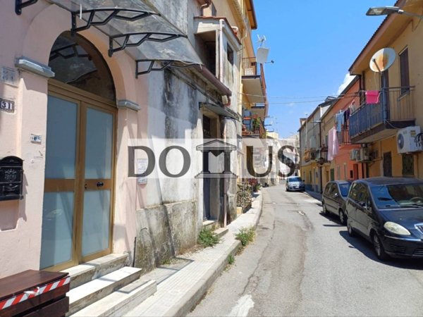 appartamento in vendita a Catanzaro in zona Pontegrande