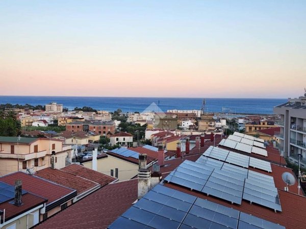 appartamento in vendita a Catanzaro in zona Centro Città