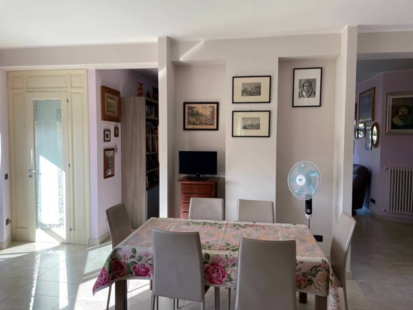 casa indipendente in vendita a Catanzaro in zona Mater Domini