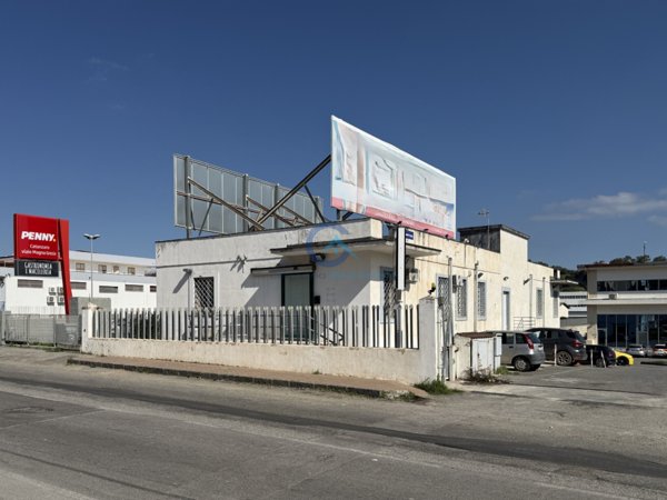 appartamento in vendita a Catanzaro in zona Catanzaro Lido