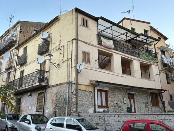 appartamento in vendita a Catanzaro in zona Centro Città