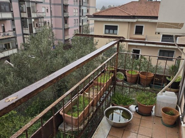appartamento in vendita a Catanzaro in zona Pontegrande