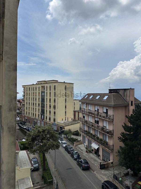 appartamento in vendita a Catanzaro in zona Pontepiccolo