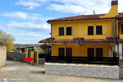 casa indipendente in vendita a Catanzaro in zona Catanzaro Lido