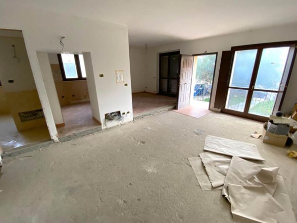 casa indipendente in vendita a Catanzaro in zona Cava / Cuculera Nobile