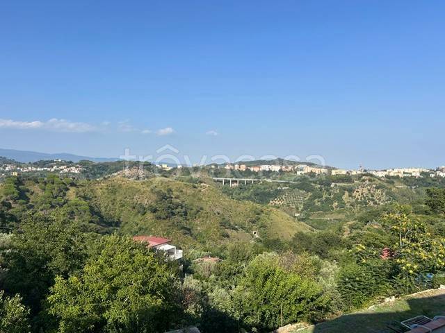 appartamento in vendita a Catanzaro in zona Gagliano
