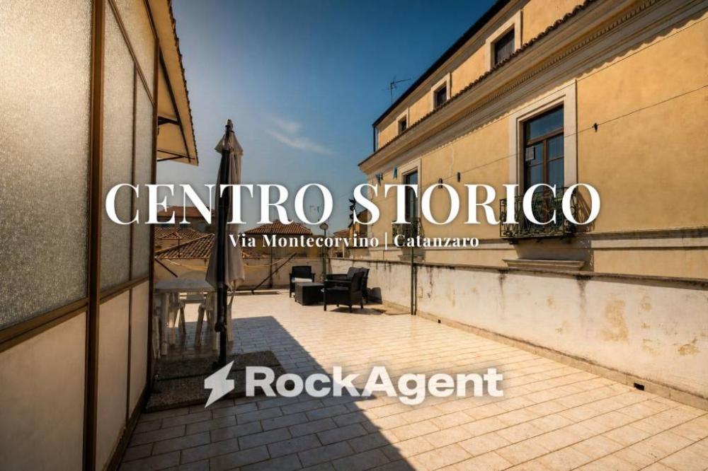 appartamento in vendita a Catanzaro in zona Centro Città