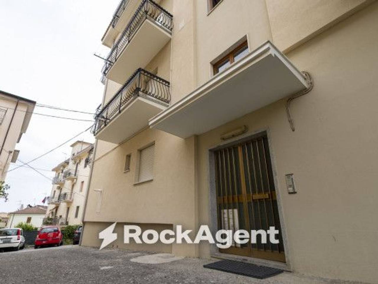 appartamento in vendita a Catanzaro in zona Santa Maria