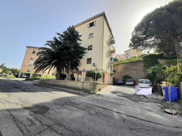 appartamento in vendita a Catanzaro in zona Pontepiccolo