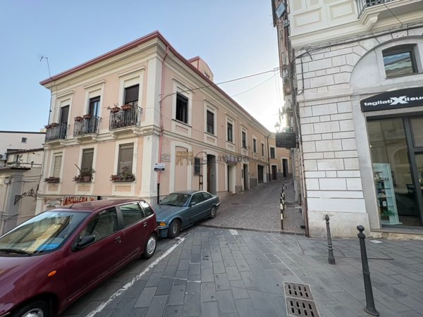 appartamento in vendita a Catanzaro in zona Centro Città