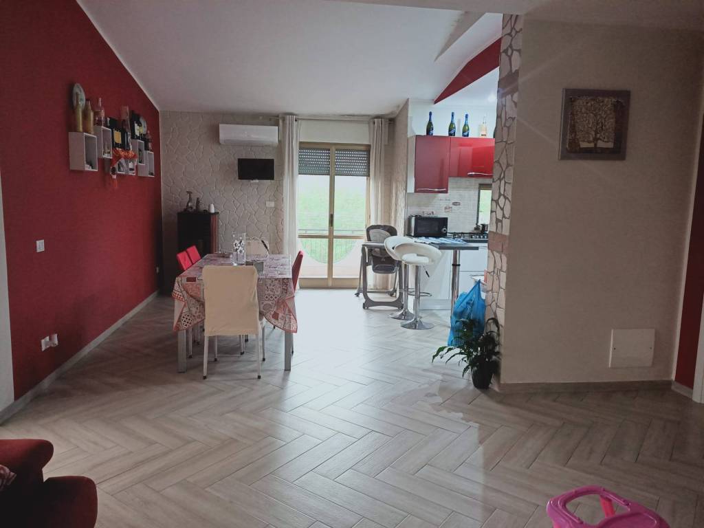appartamento in vendita a Catanzaro in zona Germaneto