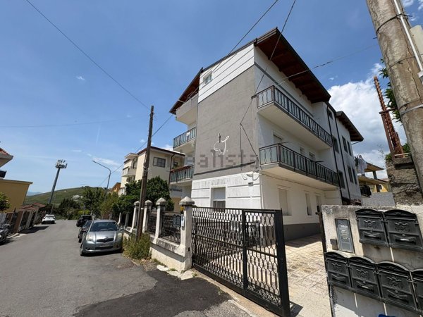 appartamento in vendita a Catanzaro in zona Catanzaro Sala
