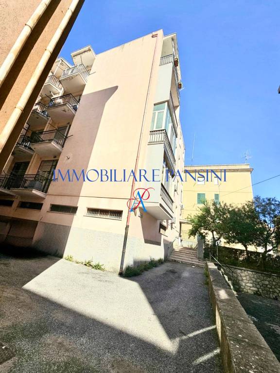 appartamento in vendita a Catanzaro in zona Pontepiccolo