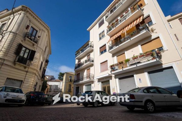 appartamento in vendita a Catanzaro in zona Centro Città