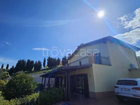 casa indipendente in vendita a Catanzaro in zona Santa Maria