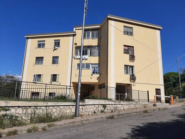 appartamento in vendita a Catanzaro in zona Pontepiccolo