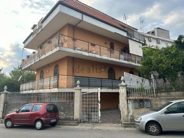appartamento in vendita a Catanzaro in zona Gagliano