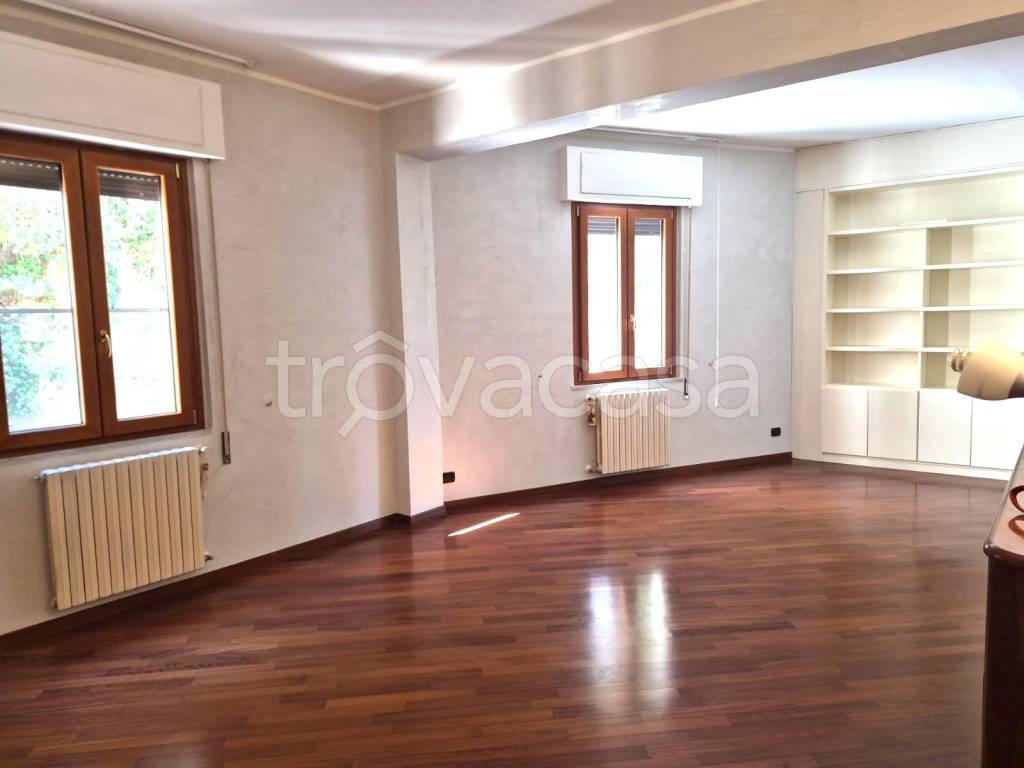 appartamento in vendita a Catanzaro in zona Centro Città