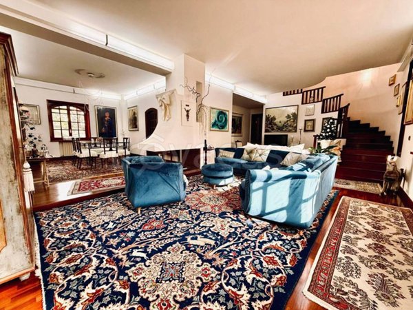 casa indipendente in vendita a Catanzaro in zona Santa Maria