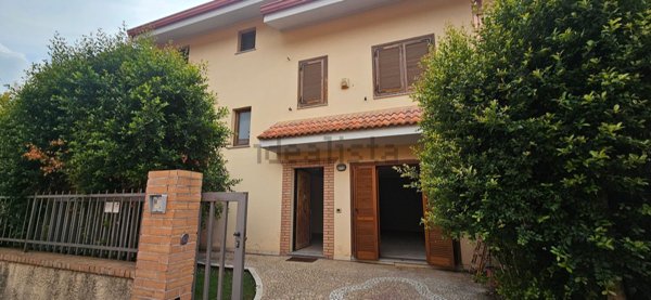 casa indipendente in vendita a Catanzaro