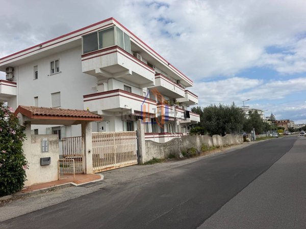 appartamento in vendita a Catanzaro in zona Catanzaro Lido
