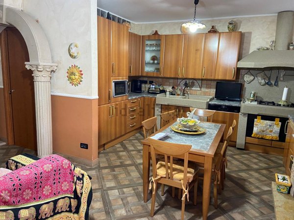 casa indipendente in vendita a Catanzaro in zona Catanzaro Lido