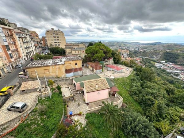 appartamento in vendita a Catanzaro in zona Centro Città