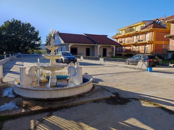 casa indipendente in vendita a Chiaravalle Centrale