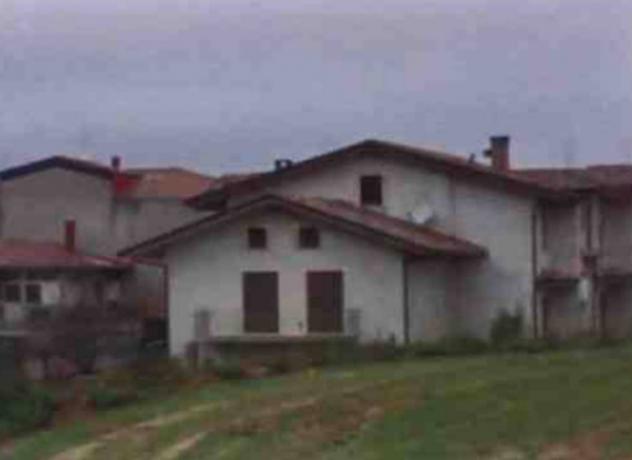 casa indipendente in vendita a Chiaravalle Centrale in zona Sant'Antonio