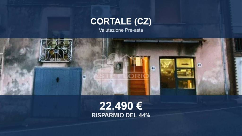 casa indipendente in vendita a Cortale