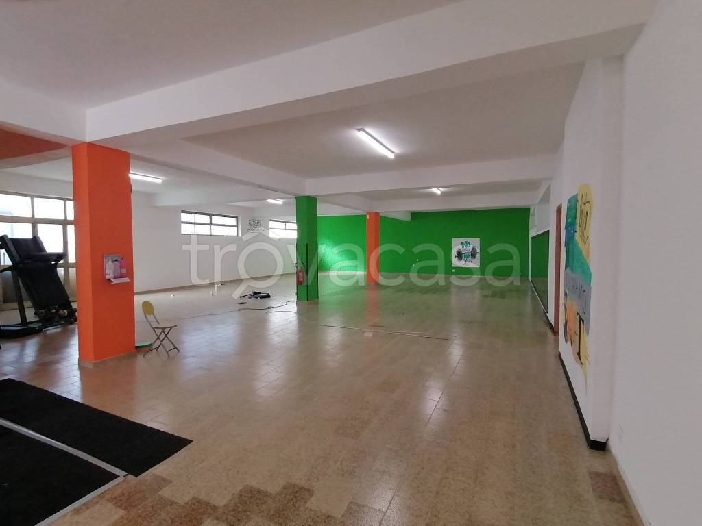 negozio in vendita a Cortale