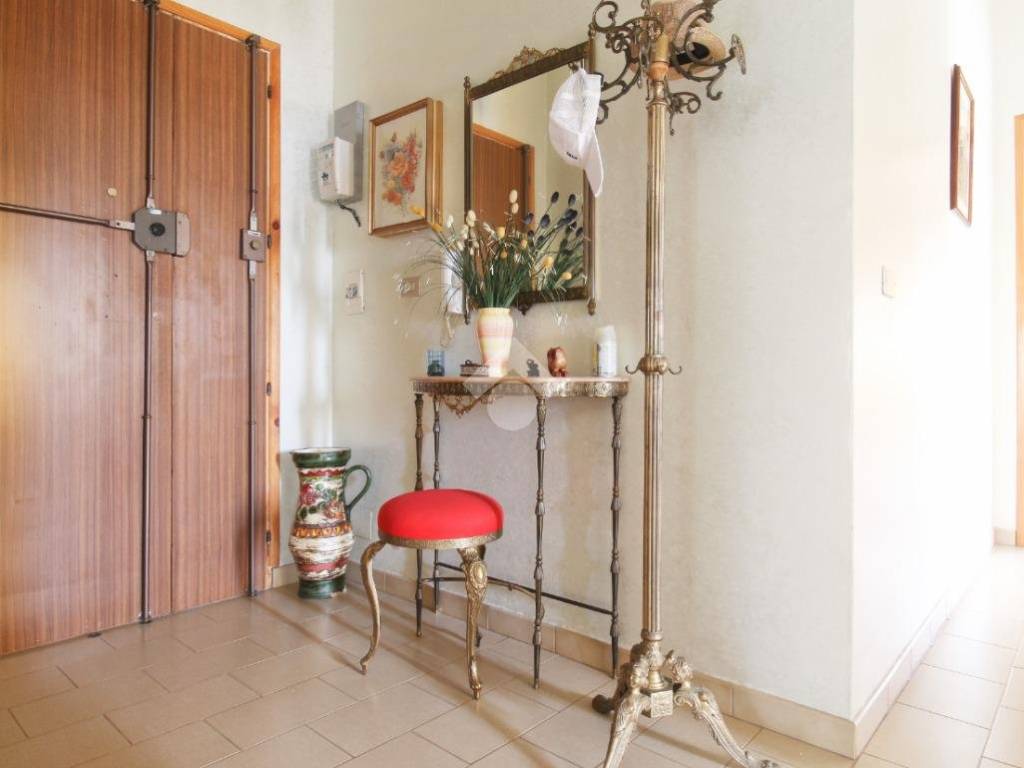 appartamento in vendita a Cropani