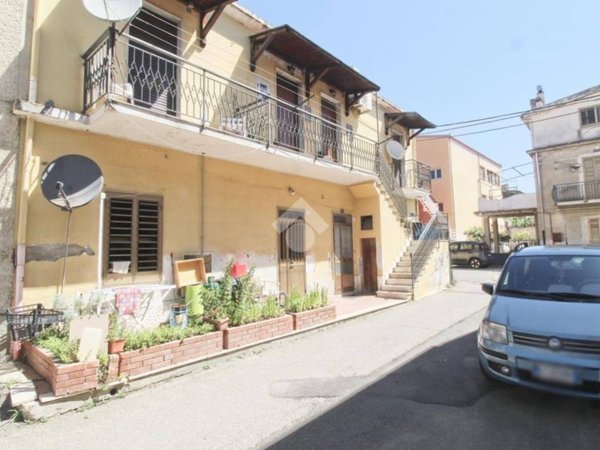 appartamento in vendita a Cropani in zona Cropani Marina