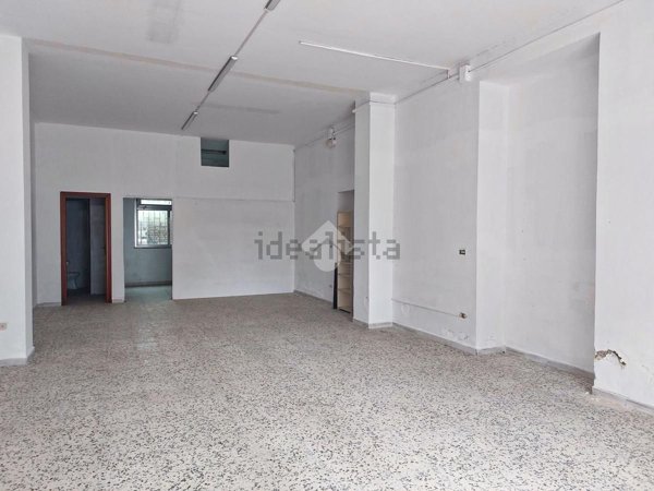 locale commerciale in vendita a Cropani in zona Cropani Marina