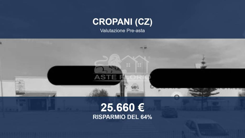 negozio in vendita a Cropani in zona Cropani Marina