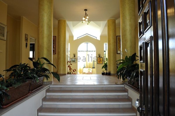 casa indipendente in vendita a Curinga