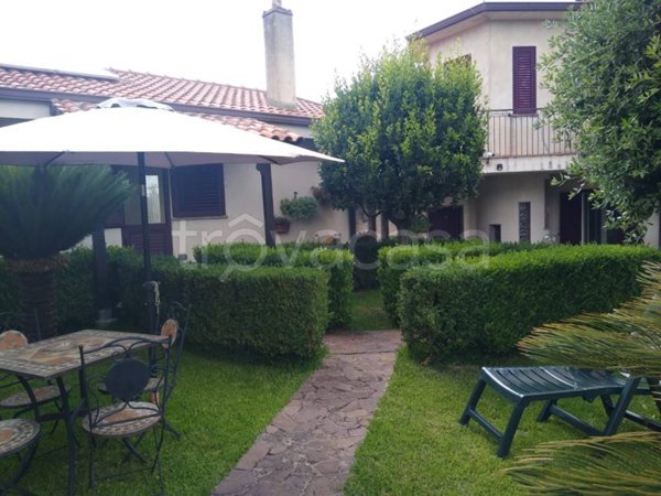 casa indipendente in vendita a Curinga