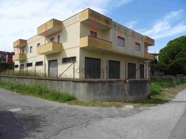 appartamento in vendita a Davoli