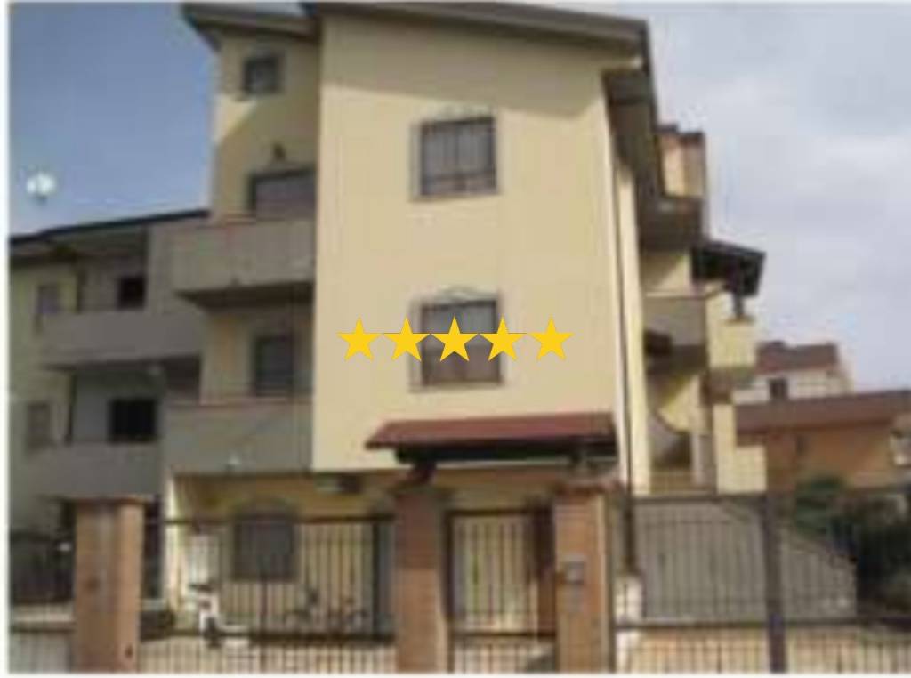 appartamento in vendita a Davoli