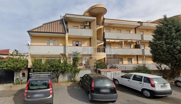 appartamento in vendita a Davoli