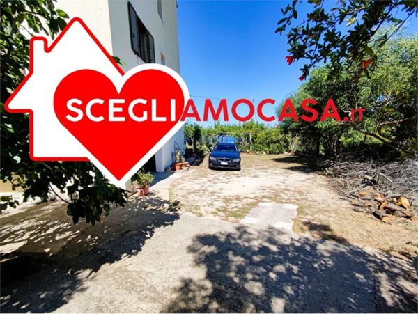 appartamento in vendita a Davoli