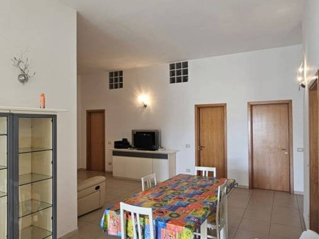 appartamento in vendita a Davoli