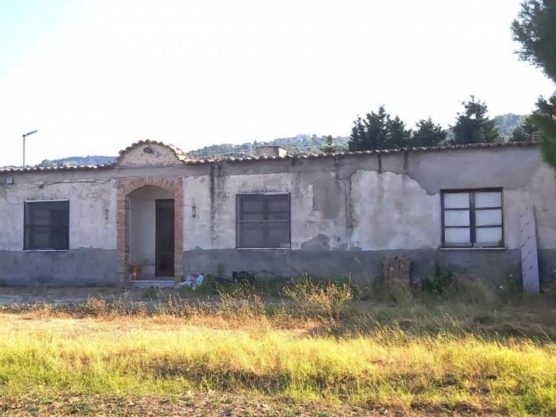 casa indipendente in vendita a Davoli