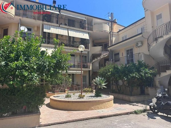 appartamento in vendita a Davoli