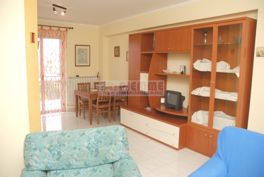 appartamento in vendita a Davoli