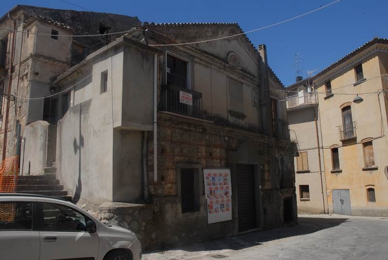 appartamento in vendita a Davoli